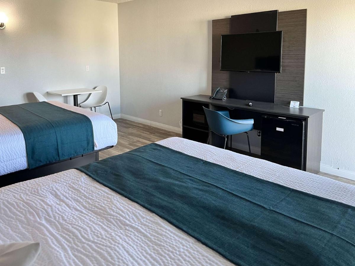 Motel 6 Las Vegas Nv Downtown Fremont St Luaran gambar